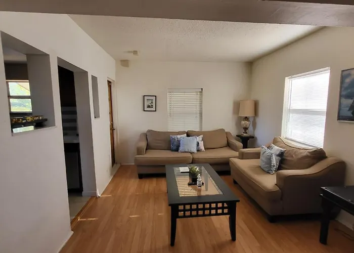 U2 - Private 2Br Walkup Apt In Dt Phx With Pkg