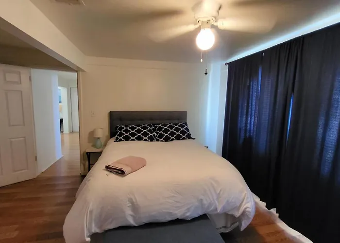 U2 - Private 2Br Walkup Apt In Dt Phx With Pkg